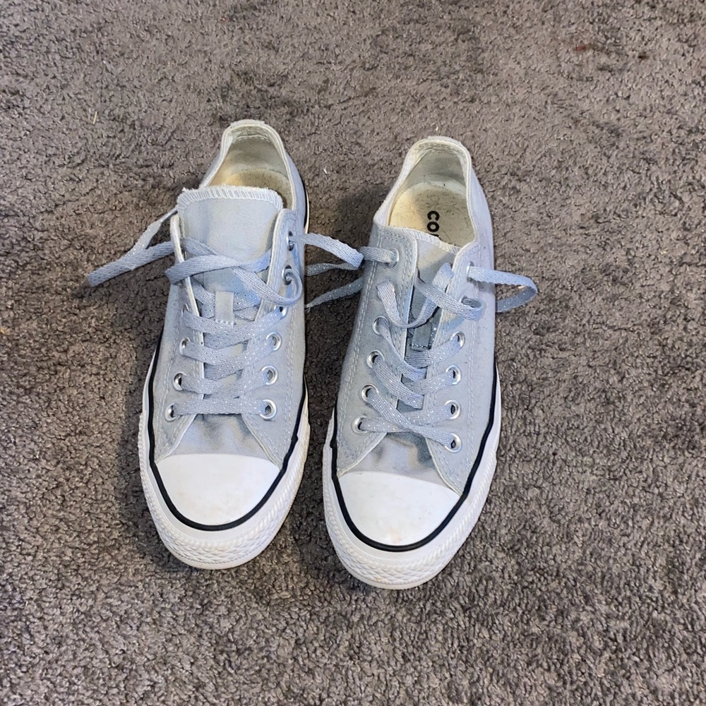 super cute converse!!